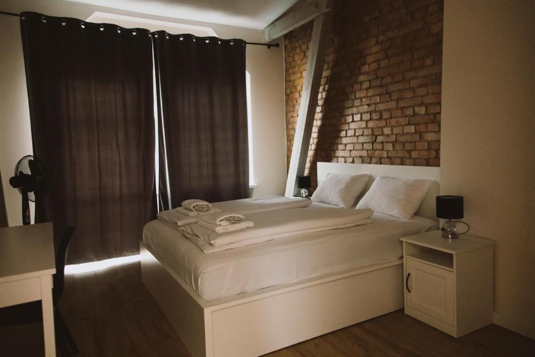 Apartamenty Leszno Ngoại thất bức ảnh